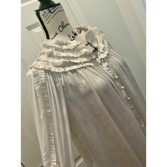 MNG MANGO BLOUSE RUFFLED SZ S LONG SLEEVE FLOWY ELASTIC CUFFS SOPHISTICATED Chic - Picture 12 of 16